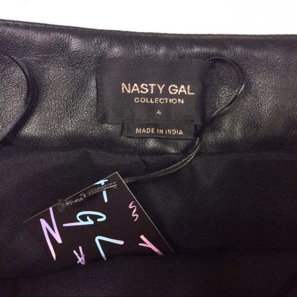 [HOLD] Black Never Gonna Give You Up Leather Skirt - Picture 6 of 6